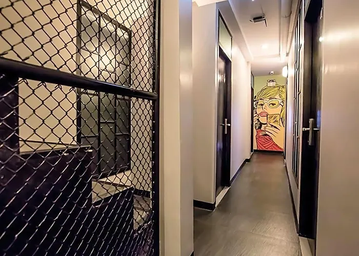 旅馆 The Blocks Sukhumvit 10