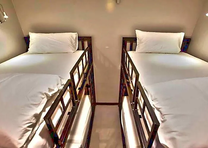 The Blocks Sukhumvit 10 旅馆 曼谷